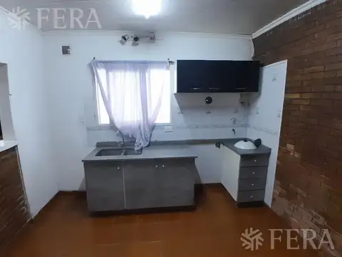 Depto Tipo Casa en Alquiler de 2 dormitorios