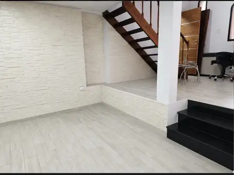 Arregui 4000, Piso pb