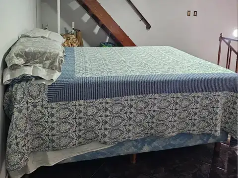 Venta PH de 4 ambientes más playroom o escritorio en Monte Castro