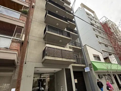 MONOAMBIENTE DE 37 M2 AL FRENTE CON  BALCON, APTO PROFESIONAL, EXCELENTE UBICACION  