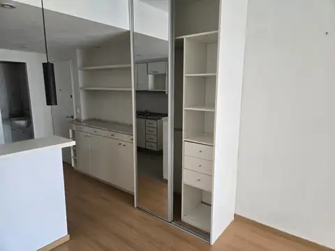 Departamento en Alquiler en Villa Urquiza, $ 600.000