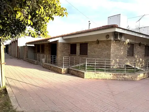 Hipolito Yrigoyen 1300