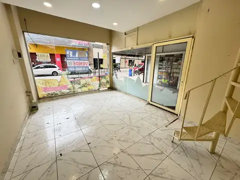 ALQUILA LOCAL C/ENTREPISO - SAN MIGUEL CENTRO