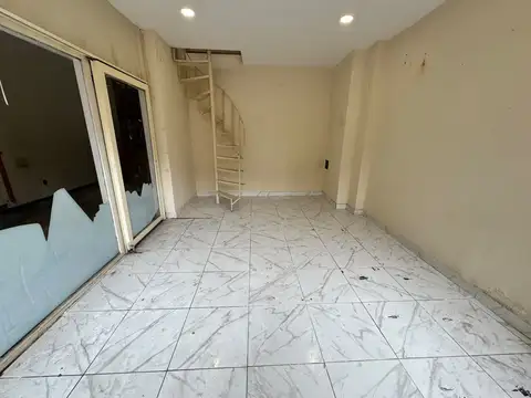 Local en Alquiler en Centro, $ 1.000.000