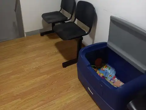 Oficina en Alquiler en Nuestra Señora De Lourdes, $ 1.000.000