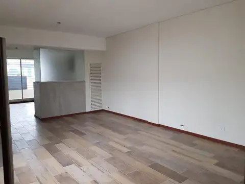 Departamento en Venta en Refinerias, USD 140.000