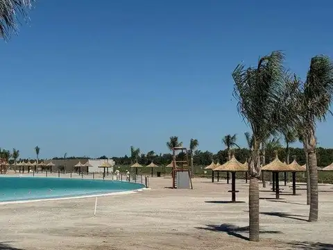 Terreno en Venta en Funes, USD 110.000