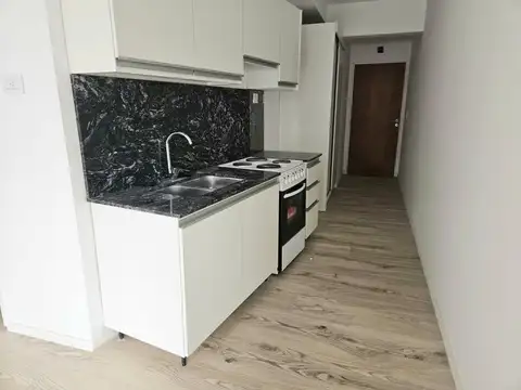 José A. Cabrera 3400