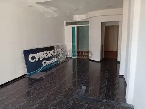 Local en Alquiler en San Antonio de Padua, $ 550.000