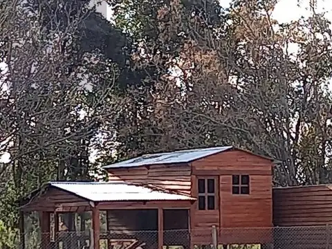 Chacra de categoría en Pilar | 12,5 ha – Laguna, 1.700 m², 10 dormitorios, tenis y caballerizas