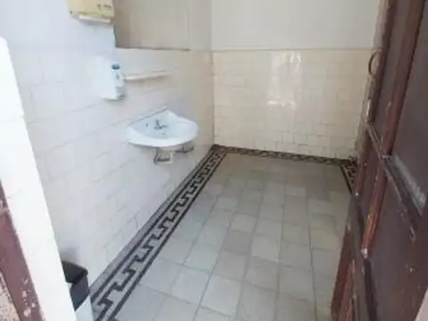 Hipolito Yrigoyen 800, Piso 5