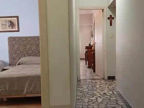 Depto Tipo Casa 4 ambientes con 2 baños