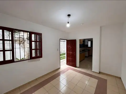 Departamento en Alquiler con 1 cocheras