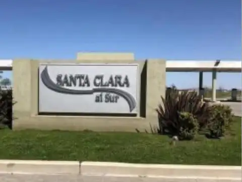 Lote a la laguna en venta en Canning Barrio Santa Clara