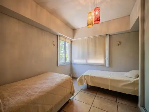 VENTA CASA 4 AMB BARRIO CERRADO PILAR APTOCREDITO