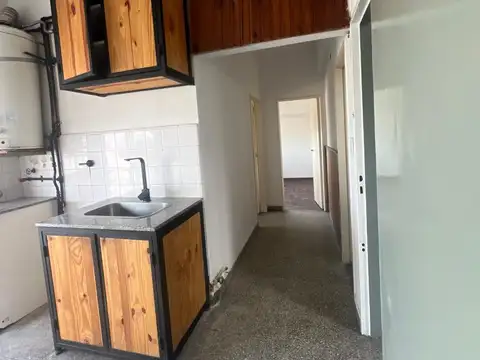 Belgrano 5800, Piso 2