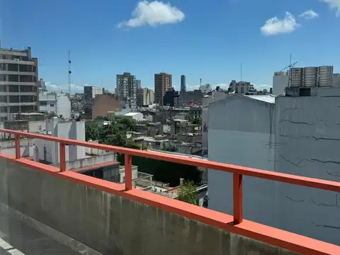 Venta Departamento de 2 Ambientes con Baño y Toilette - Edificio con Piscina Sum Parrilla Gym