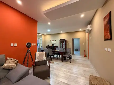 Casa en venta, Reconquista. FINANCIADA 