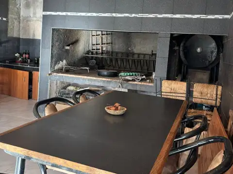Casa en Venta de 5 dormitorios