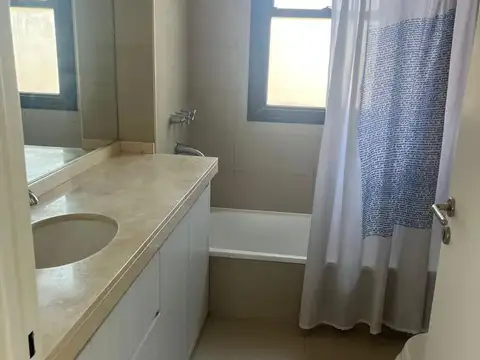 Departamento 4 ambientes con 3 baños