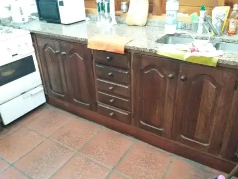 Casa 4 ambientes con 1 baño