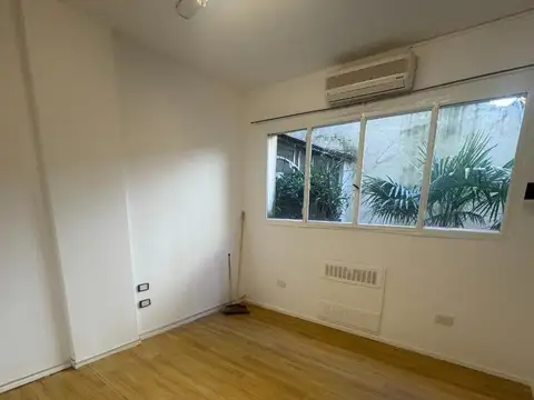 Oficina en Alquiler en San Nicolás, $ 250.000