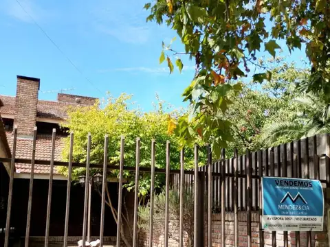 Casa en Venta en Burzaco, USD 220.000