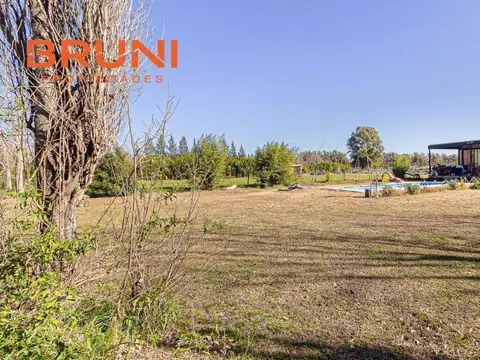 Islas Malvinas 0 | Marcos Paz, Buenos Aires | Casa con pileta sobre lote propio | Venta