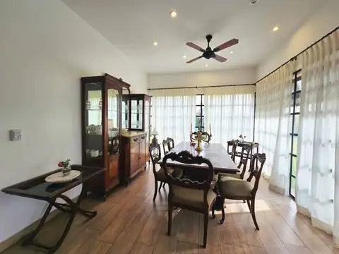 Casa en Venta de 4 dormitorios