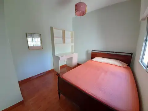 VENTA CASA 4 AMB LA REJA  MORENO PERMUTA