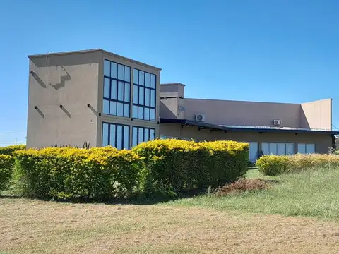 Lomas Del Delta C.c.