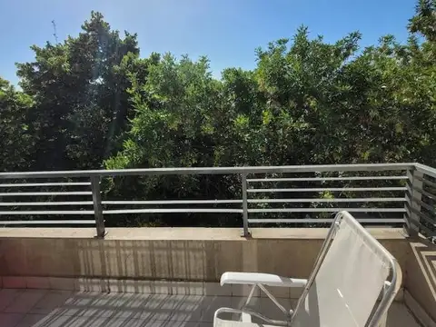 Departamento en Alquiler en Colegiales, $ 650.000