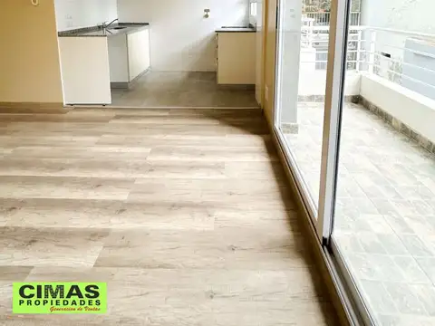 Departamento en Venta en Flores, USD 107.000