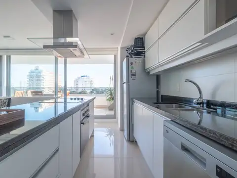 Departamento en Torre Esmeralda