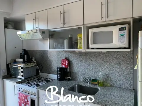 Departamento en Alquiler con 1 cocheras