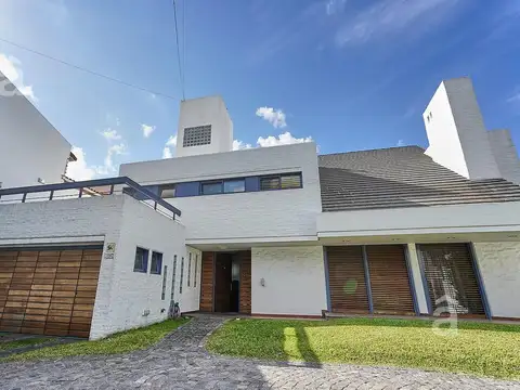 Casa en Venta en Villa Ballester, USD 580.000