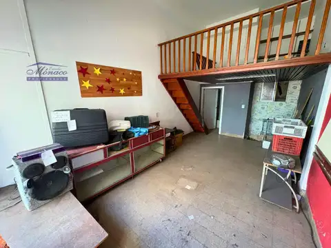 Local en Venta 60 años
