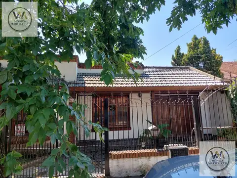 Casa 4 ambientes con 1 baño