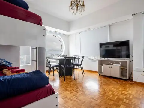 Departamento 7 ambientes con 3 baños