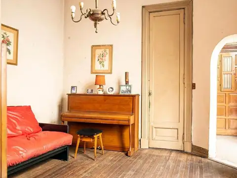 VENTA PH 7 AMB EN FLORES GRAN OPORTUNIDAD - 180M + 50M