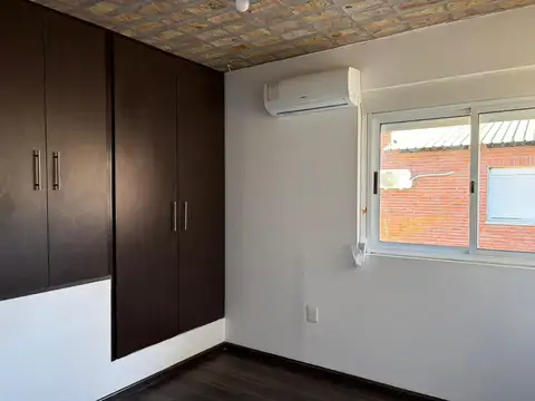 VENTA CASA DUPLEX 2 DORMITORIOS LEZICA