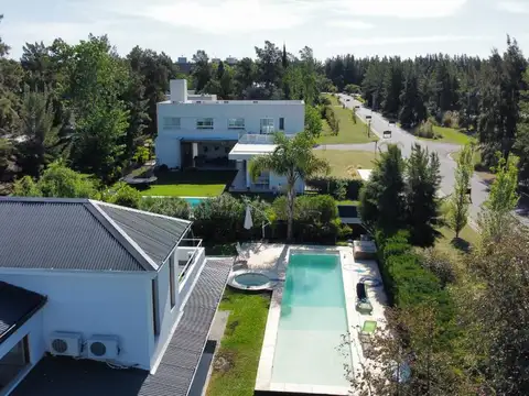 Casa - 4 Dormitorios - Pileta - Sauna - Country Palos Verdes - Fisherton