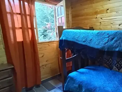Casa 2 ambientes con 2 baños