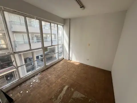 Oficina en Alquiler en Microcentro, $ 700.000