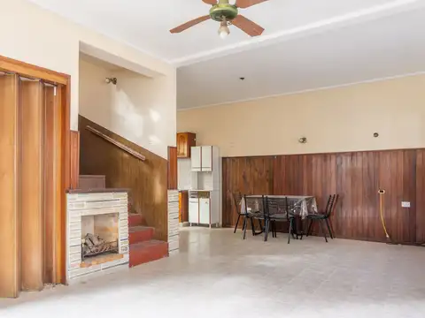 PH Casa dúplex de 3 dormitorios en venta, La Plata