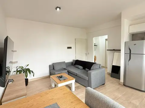 Depto. 2 amb. c/balcón y cochera | Miró 2608