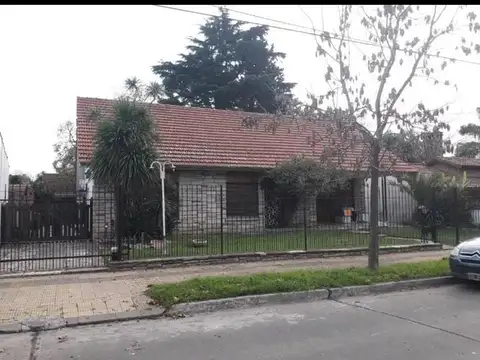 VENTA CHALET EN HURLINGHAM