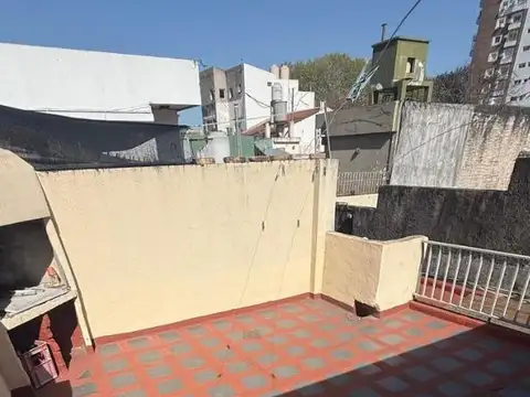 Depto Tipo Casa en Alquiler de 1 dormitorio