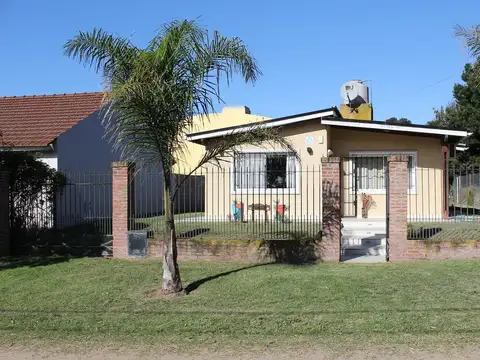 CASA EN VENTA VILLA GESELL