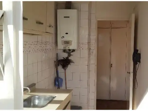EXCELENTE DEPARTAMENTO DOS AMBIENTES TODO AL FRENTE.MUY LUMINOSO.LAVADERO